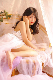 女性瘾者二